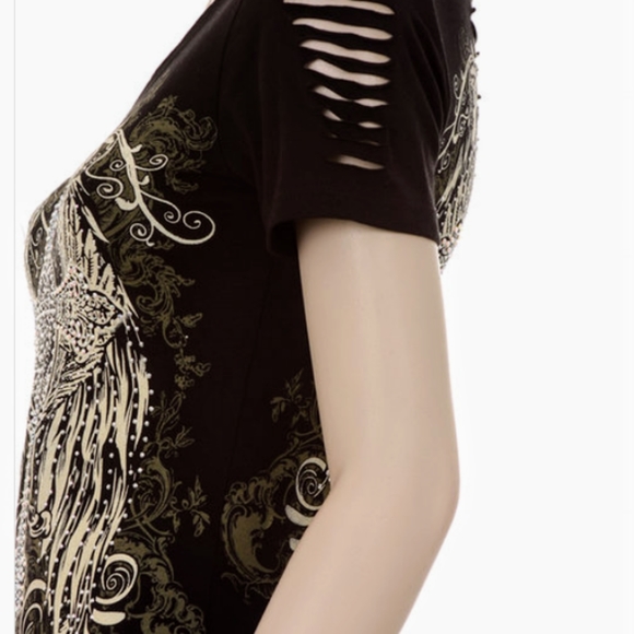 Beautiful top - Picture 6 of 6